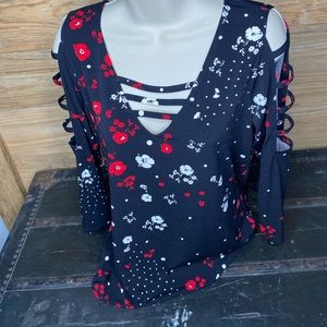 Floral Cut out Blouse